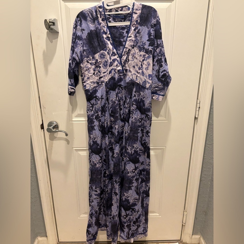 Ro’s Garden maxi dress size M
